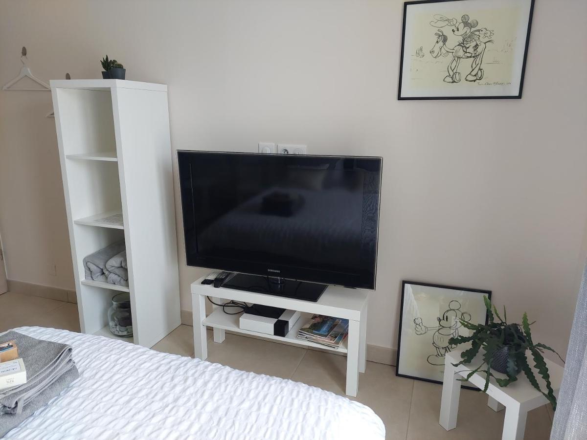 Magnifique Suite Familiale Nans-les-Pins Eksteriør bilde